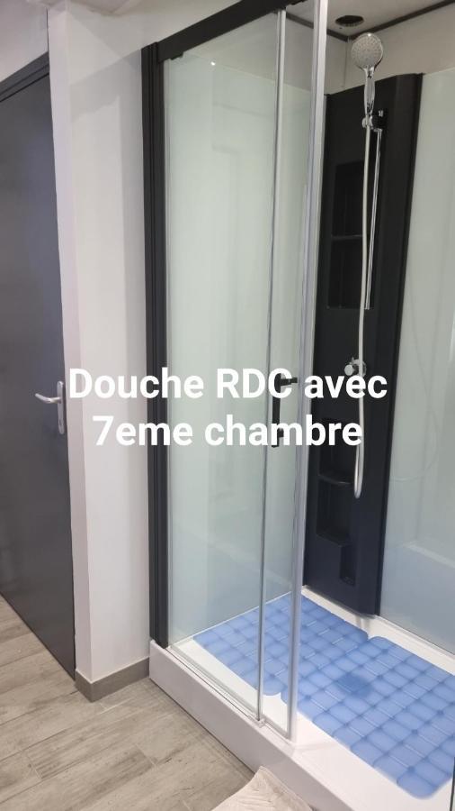 Chambre individuelle avec cuisine commune Tilloloy Esterno foto